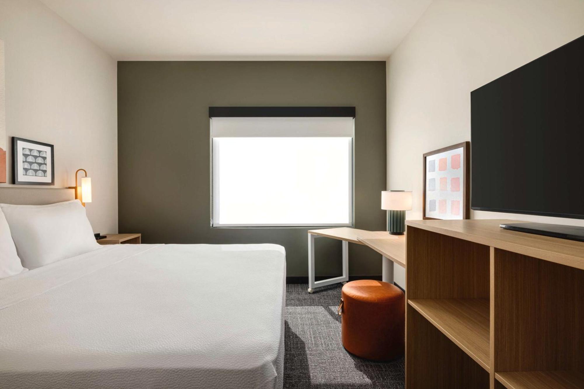 Spark By Hilton Las Vegas Airport Exterior photo